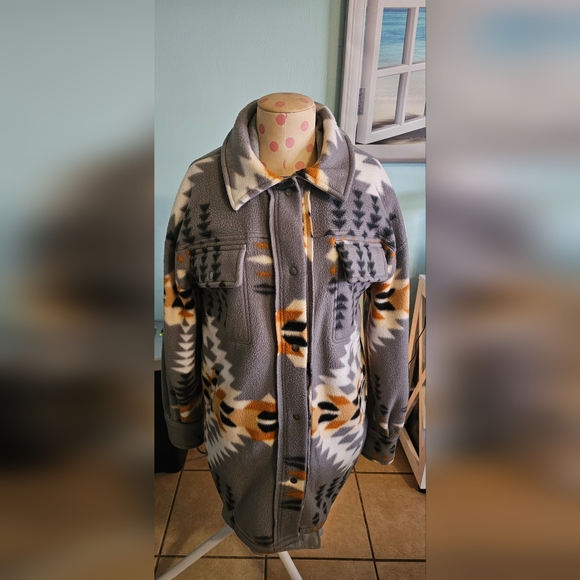 Women Southwestern Gray Brown White Black Patterned Jacket - Picture 3 of 15